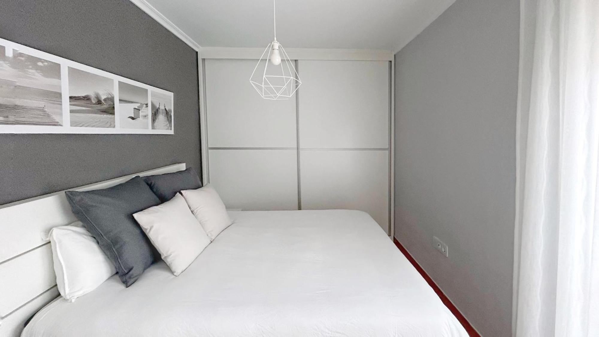 Comillas Bº Casasola - Residencial Lagos Azules - Netflix, Prime, Wifi & Free Indoor Parking Exterior foto